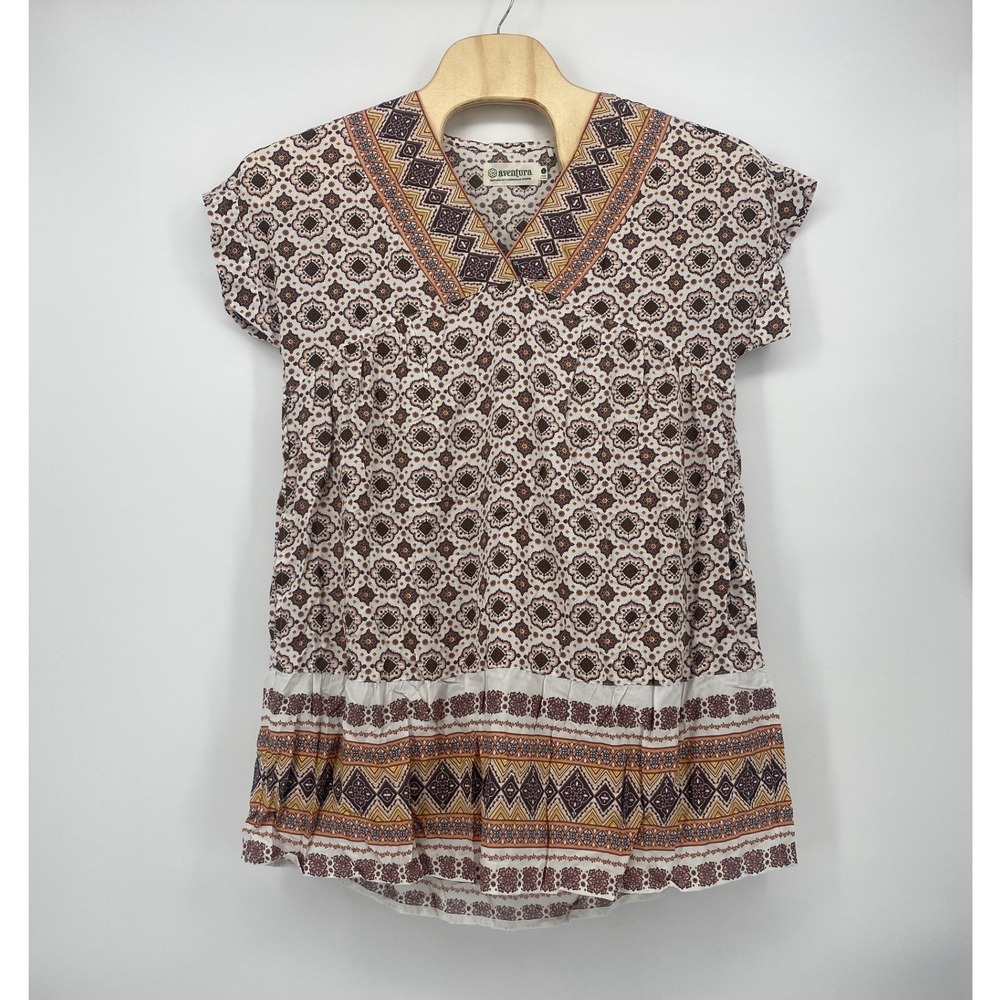 Aventura Tunic Top Womens L White Geometric Medallion Boho Ruffle Hem Cap Sleeve